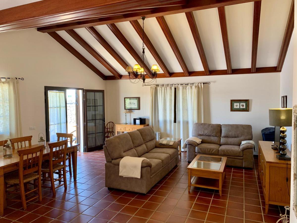 Casas Tomare I Villa San Bartolomé Exteriör bild